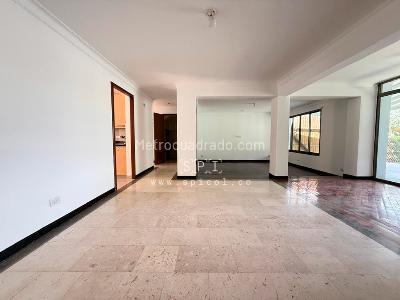 Casa de 4 alcobas en venta en Las Palmas, Medellín, 380 m² · foto 7 de 20