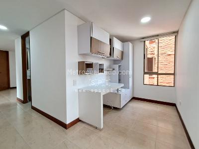Apartamento de 3 alcobas en arriendo en Los Gonzalez, Medellín, 105 m² · foto 11 de 20