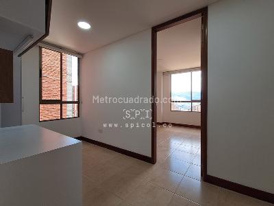 Apartamento de 3 alcobas en arriendo en Los Gonzalez, Medellín, 105 m² · foto 16 de 20
