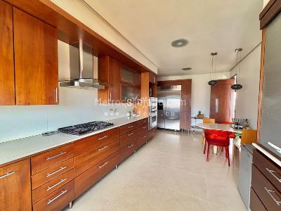 Apartamento en arriendo en El Poblado, Medellín · foto 13 de 20