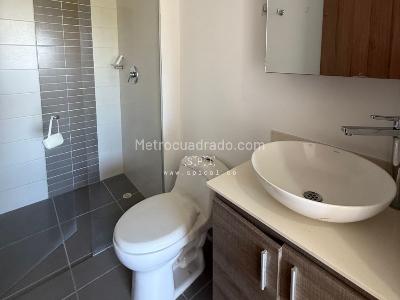 Apartamento de 3 alcobas en venta en Loma Del Escobero, Envigado, 108 m² · foto 8 de 15