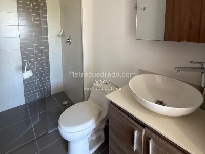 Apartamento de 3 alcobas en venta en Loma Del Escobero, Envigado, 108 m² · foto 14 de 15