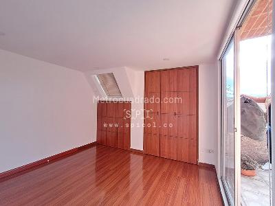 Apartamento de 3 alcobas en arriendo en Nueva Autopista, Bogotá, 111 m² · foto 15 de 20
