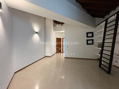 Apartamento de 3 alcobas en venta en Aves Maria, Sabaneta, 265 m² · foto 11 de 17