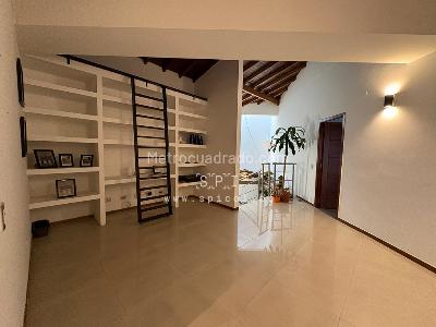 Apartamento de 3 alcobas en venta en Aves Maria, Sabaneta, 265 m² · foto 12 de 17