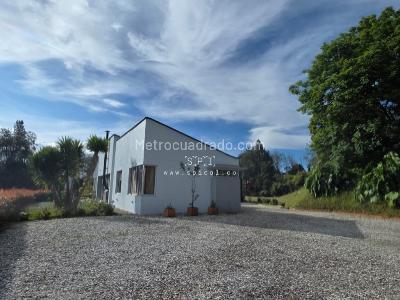 Casa en Arriendo, Alto De Las Palmas, Envigado en Envigado, de Su Propiedad Inimobiliaria