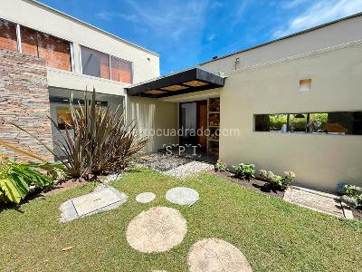 Casa de 4 alcobas en venta en Transversal De La Montaña, Envigado, 420 m² · foto 9 de 20