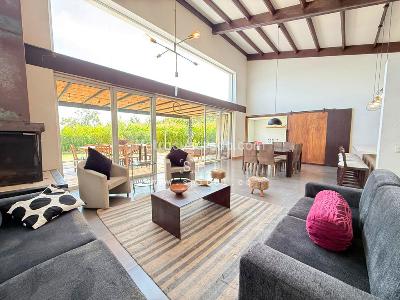 Casa de 4 alcobas en arriendo en Transversal De La Montaña, Envigado, 420 m² · foto 6 de 20