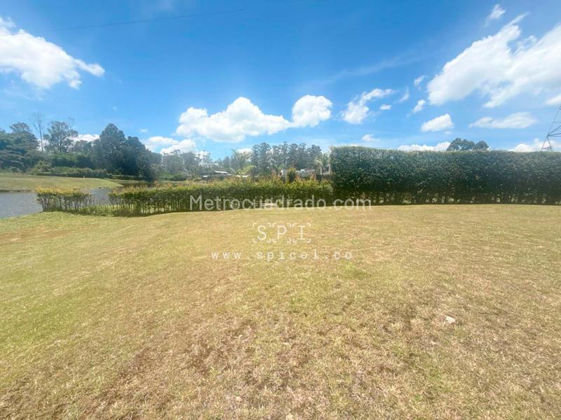Lote en Venta, Llanogrande, Rionegro - Más