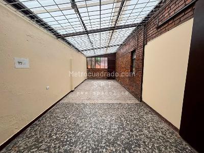 Casa de 5 alcobas en venta en Divino Niño, Bogotá, 250 m² · foto 3 de 20