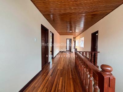 Casa de 5 alcobas en venta en Divino Niño, Bogotá, 250 m² · foto 15 de 20