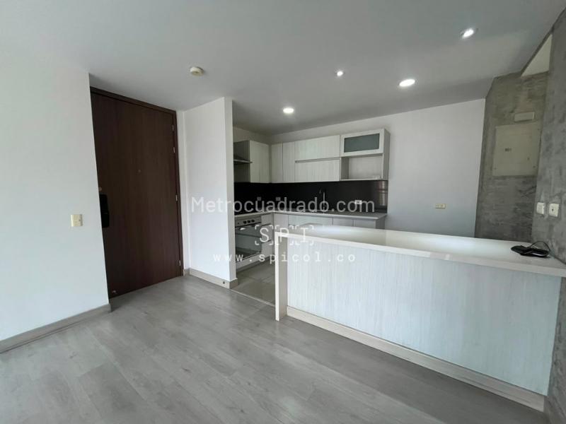 Piso – Envigado - Más