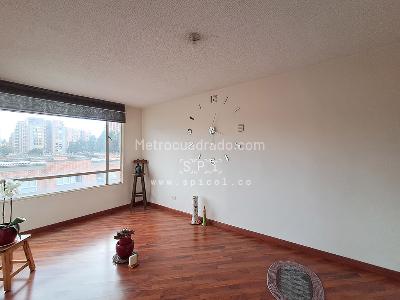 Apartamento en venta en Mazuren, Bogotá · foto 2 de 13