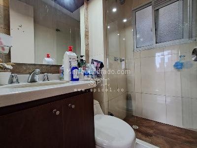 Apartamento en venta en Mazuren, Bogotá · foto 4 de 13