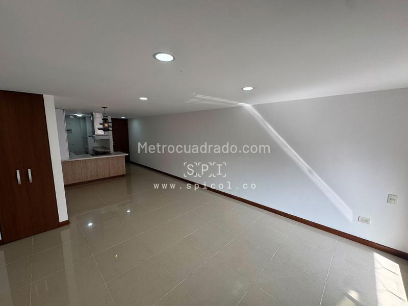 Piso – Envigado - Vista 3