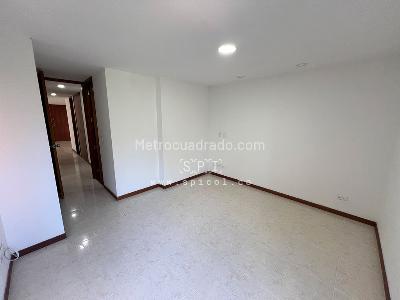Apartamento de 3 alcobas en arriendo en Los Balsos, Medellín, 117 m² · foto 16 de 20