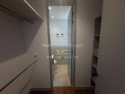 Apartamento de 3 alcobas en venta en La Calera, Medellín, 250 m² · foto 12 de 20