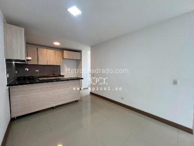 Apartamento de 3 alcobas en arriendo en El Señorial, Envigado, 80 m² · foto 3 de 19