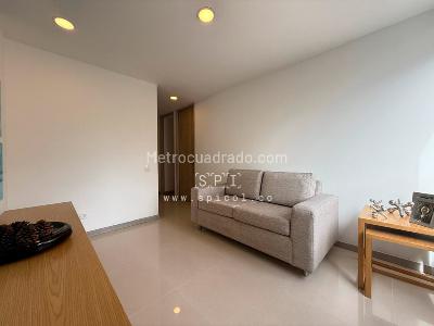 Apartamento de 3 alcobas en arriendo en La Calera, Medellín, 137 m² · foto 14 de 20