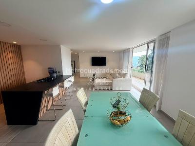Apartamento de 2 alcobas en venta en El Tesoro, Medellín, 150 m² · foto 2 de 16