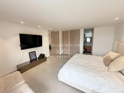 Apartamento de 2 alcobas en venta en El Tesoro, Medellín, 150 m² · foto 15 de 16
