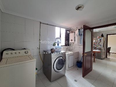 Apartamento de 4 alcobas en venta en La Calleja, Bogotá, 230 m² · foto 7 de 20