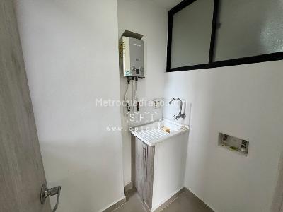 Apartamento en venta en La Almeria, Medellín · foto 4 de 14