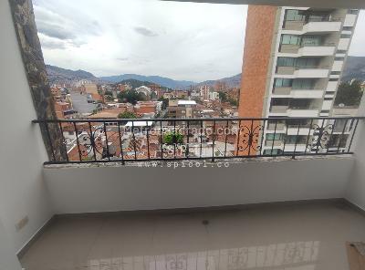 Apartamento de 3 alcobas en arriendo en Estadio Laureles, Medellín, 86 m² · foto 4 de 20