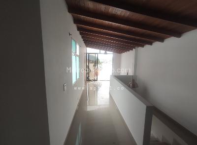 Apartamento de 3 alcobas en arriendo en Estadio Laureles, Medellín, 86 m² · foto 10 de 20