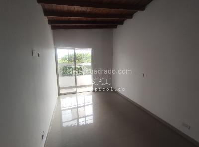 Apartamento de 3 alcobas en arriendo en Estadio Laureles, Medellín, 86 m² · foto 16 de 20