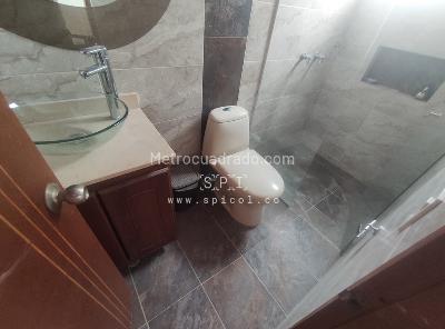 Apartamento de 3 alcobas en arriendo en Estadio Laureles, Medellín, 86 m² · foto 18 de 20