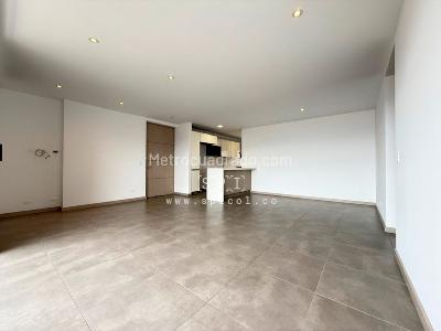 Apartamento en venta en Loma De Las Brujas, Envigado · foto 3 de 20