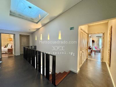 Casa de 5 alcobas en venta en Provenza, Medellín, 467 m² · foto 9 de 20