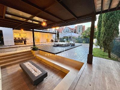 Casa de 4 alcobas en venta en El Tesoro, Medellín, 450 m² · foto 3 de 20