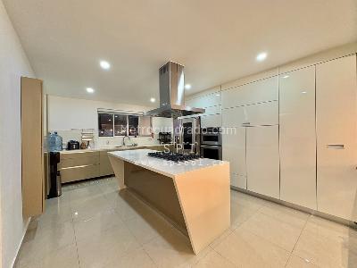 Casa de 4 alcobas en venta en El Tesoro, Medellín, 450 m² · foto 10 de 20