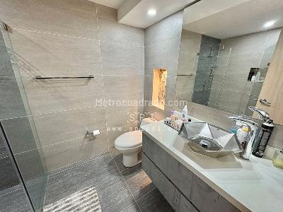 Casa de 4 alcobas en venta en El Tesoro, Medellín, 450 m² · foto 13 de 20
