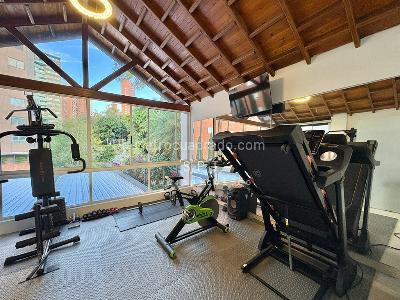 Casa de 4 alcobas en venta en El Tesoro, Medellín, 450 m² · foto 15 de 20