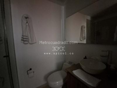 Apartamento de 2 alcobas en venta en San Antonio, Rionegro, 70 m² · foto 14 de 20