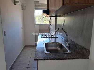 Apartamento de 3 alcobas en venta en El Porvenir, Rionegro, 66 m² · foto 3 de 20