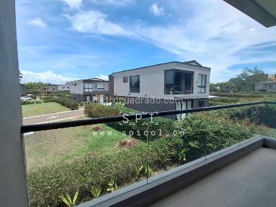 Casa de 3 alcobas en venta en Llanogrande, Rionegro, 181 m² · foto 19 de 20