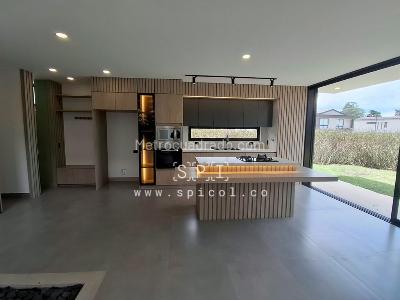 Casa de 3 alcobas en venta en Llanogrande, Rionegro, 181 m² · foto 4 de 20