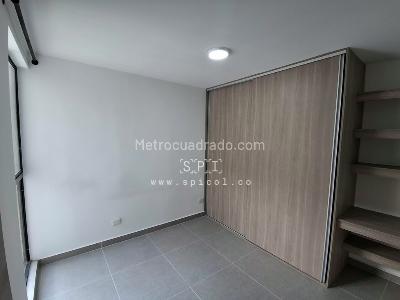 Apartamento de 2 alcobas en arriendo en Cuatro Esquinas, Rionegro, 58 m² · foto 13 de 14