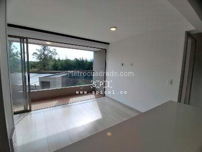 Apartamento de 2 alcobas en venta en San Antonio, Rionegro, 66 m² · foto 3 de 14