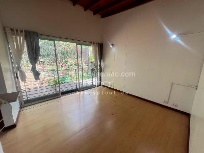 Casa de 3 alcobas en venta en Altos Del Poblado, Medellín, 200 m² · foto 15 de 19