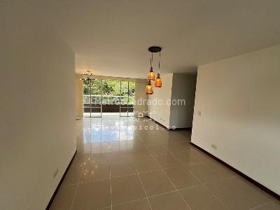 Apartamento en venta en Los Balsos, Medellín · foto 8 de 20