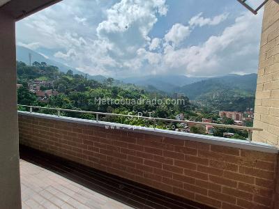 Apartamento en venta en Camino Verde, Envigado · foto 5 de 14