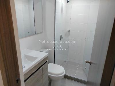 Apartamento de 3 alcobas en arriendo en Camino Verde, Envigado, 70 m² · foto 12 de 16