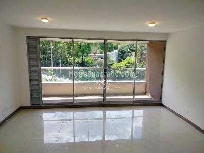 Apartamento en Arriendo, Camino Verde, Envigado