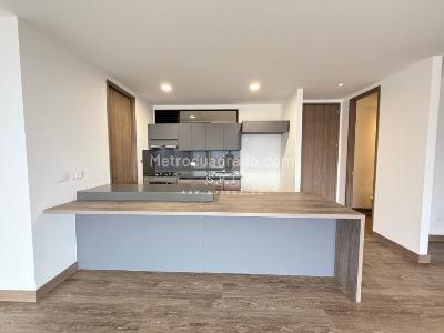 Apartamento de 2 alcobas en arriendo en Los Balsos, Medellín, 105 m² · foto 6 de 20
