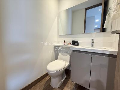 Apartamento de 2 alcobas en arriendo en Los Balsos, Medellín, 105 m² · foto 16 de 20